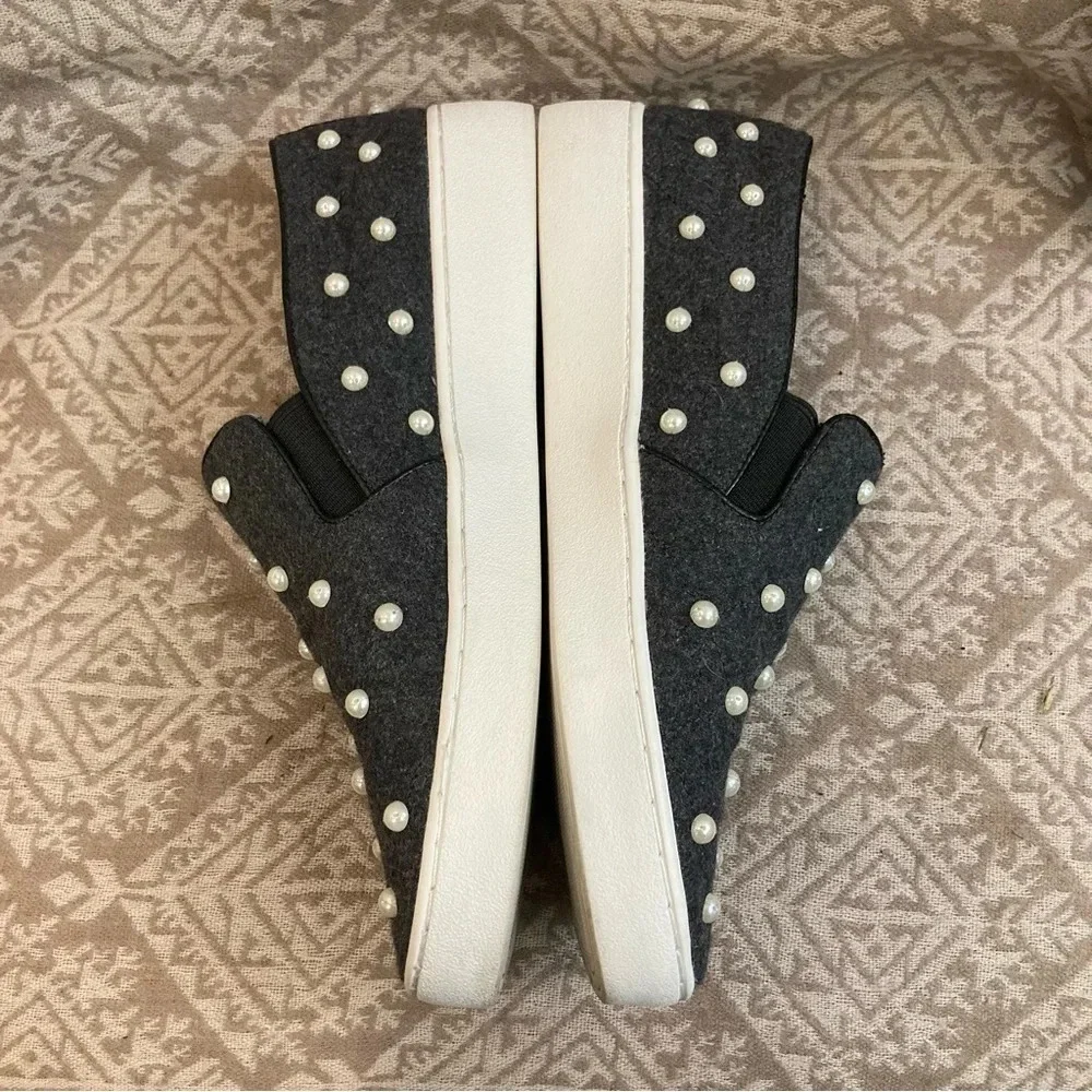 MICHAEL KORS Sz 8.5 Canvass Pearl Studded Rubber Sole Slip On Sneakers Shoes - Picture 7 of 10